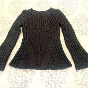 Aqua Wonen’s Gray Wool/Cashmere Sweater Bell Sleeves